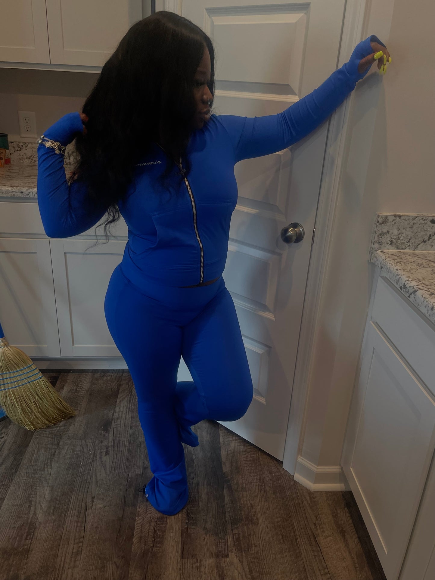 Women’s Tag Leggy Set